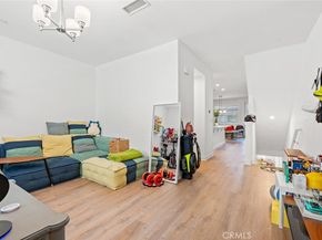 2827 Lily, El Monte CA 91733