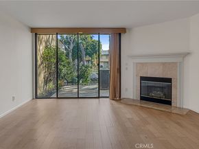 12750 Centralia 76, Lakewood CA 90715