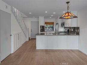 12750 Centralia 76, Lakewood CA 90715