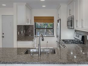 12750 Centralia 76, Lakewood CA 90715