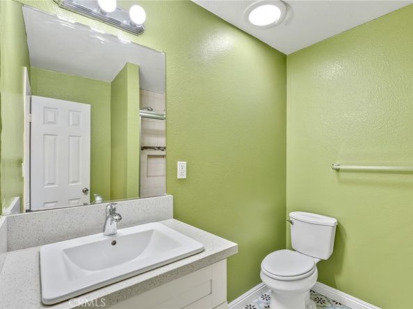 4012 S Budlong Avenue, Los Angeles CA 90037