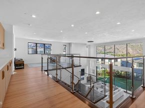 11862 N Hillsborough Lane, Porter Ranch CA 91326