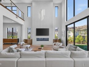 11862 N Hillsborough Lane, Porter Ranch CA 91326
