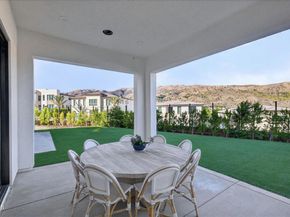 11862 N Hillsborough Lane, Porter Ranch CA 91326