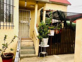 3443 3445 9th Avenue, Los Angeles CA 90018