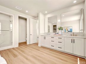204 Alora, Irvine CA 92618