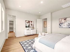 204 Alora, Irvine CA 92618