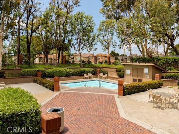 12 Ninos, Irvine CA 92620