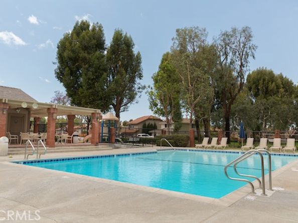 12 Ninos, Irvine CA 92620