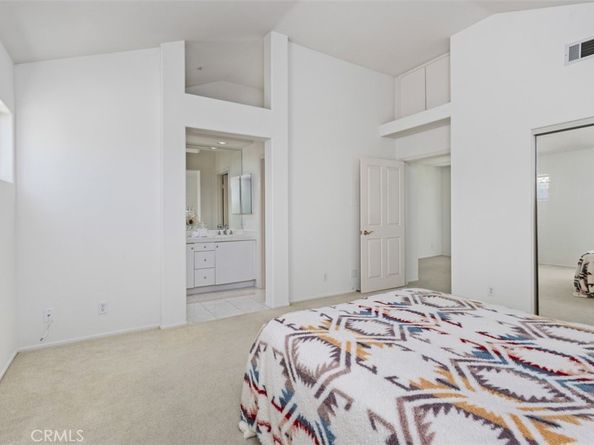 10 Palmieri Aisle, Irvine CA 92606