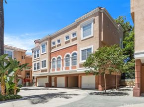 10 Palmieri Aisle, Irvine CA 92606