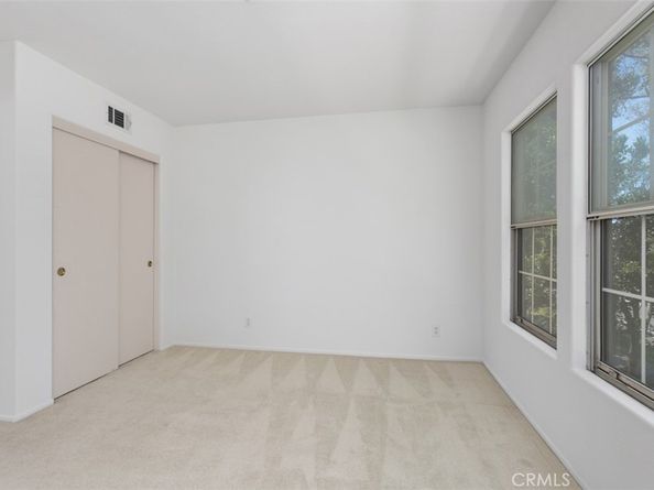 10 Palmieri Aisle, Irvine CA 92606