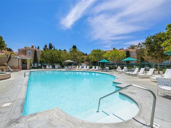 10 Palmieri Aisle, Irvine CA 92606