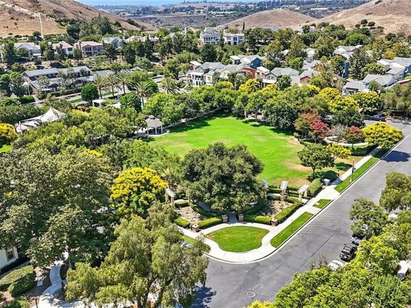 57 Hinterland Way, Ladera Ranch CA 92694