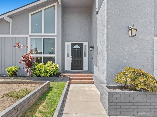 3002 N Pinewood Street, Orange CA 92865