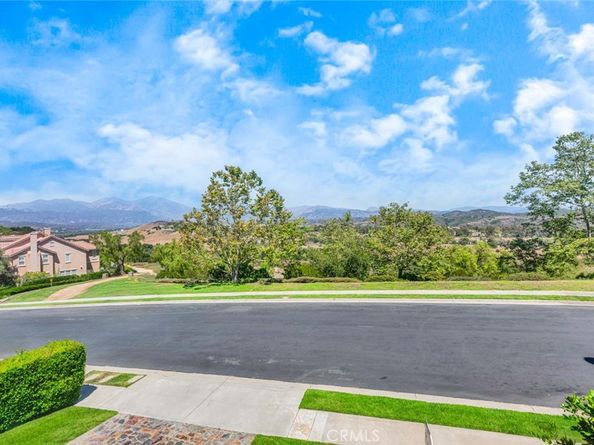 23719 Ridgeway, Mission Viejo CA 92692