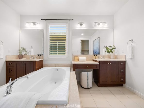 14 Snowberry, Lake Forest CA 92630