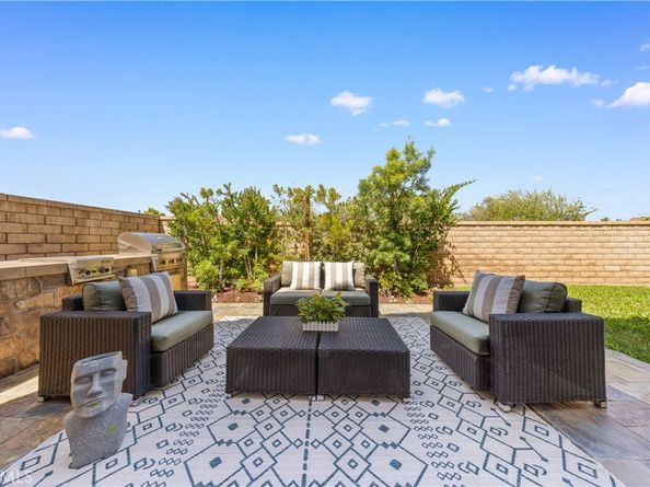 14 Snowberry, Lake Forest CA 92630