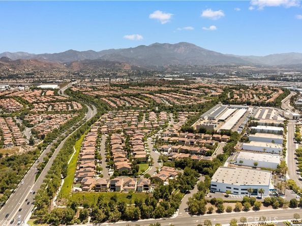 14 Snowberry, Lake Forest CA 92630