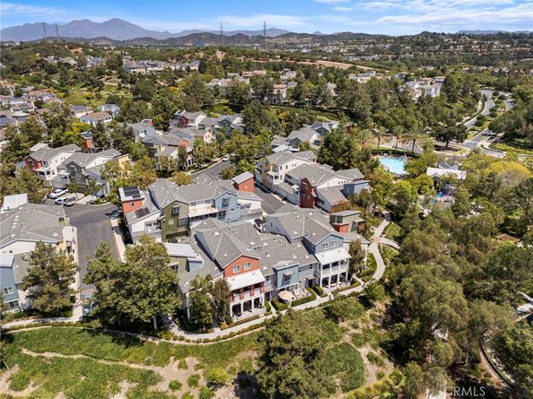 34 Platinum Circle, Ladera Ranch CA 92694