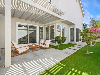 30 Woodland Drive