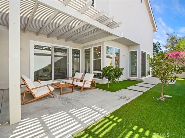 30 Woodland Drive, Irvine CA 92604