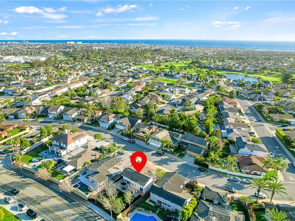 6781 Lawn Haven Drive, Huntington Beach CA 92648