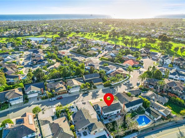 6781 Lawn Haven Drive, Huntington Beach CA 92648