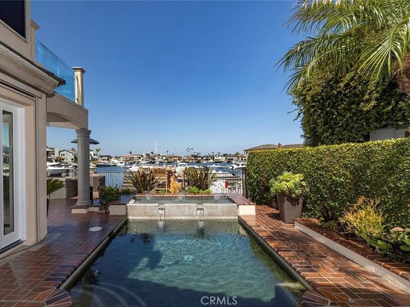 17022 Marinabay Drive, Huntington Beach CA 92649