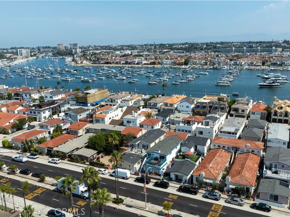 1324 W Balboa Boulevard, Newport Beach CA 92661