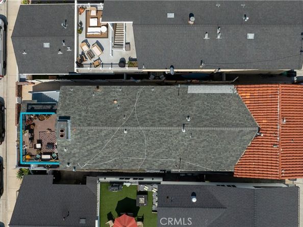 1324 W Balboa Boulevard, Newport Beach CA 92661