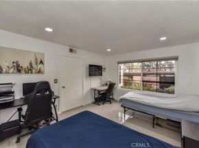 53 Oxford 14, Irvine CA 92612