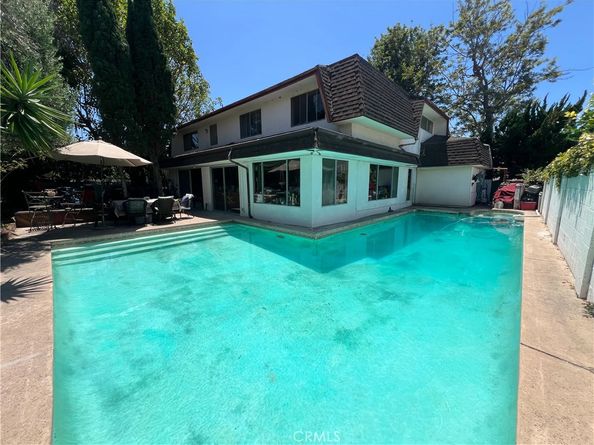 20442 Craimer Lane, Huntington Beach CA 92646