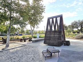 610 Cultivate, Irvine CA 92618