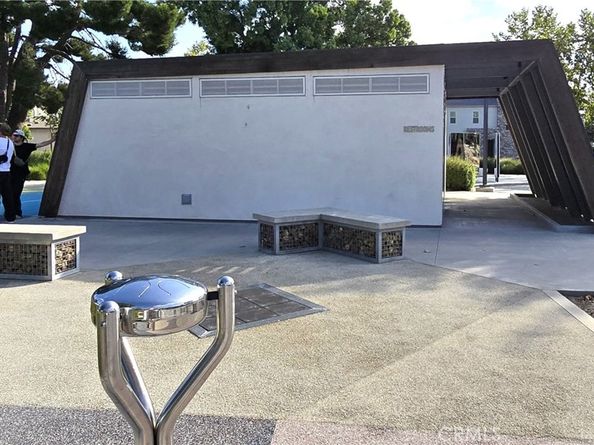 610 Cultivate, Irvine CA 92618