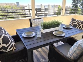 610 Cultivate, Irvine CA 92618