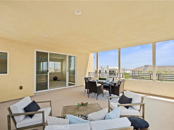 610 Cultivate, Irvine CA 92618