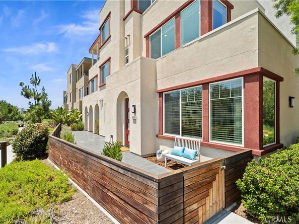 610 Cultivate, Irvine CA 92618