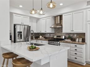 35 Blazewood, Lake Forest CA 92610