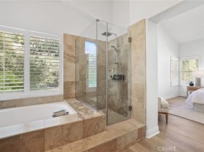 35 Blazewood, Lake Forest CA 92610