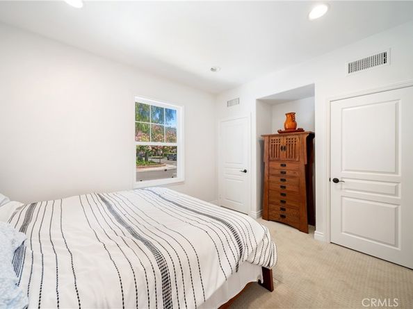 28 Townsend, Irvine CA 92620