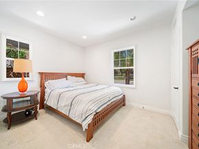 28 Townsend, Irvine CA 92620