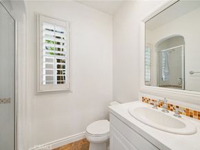 28 Townsend, Irvine CA 92620