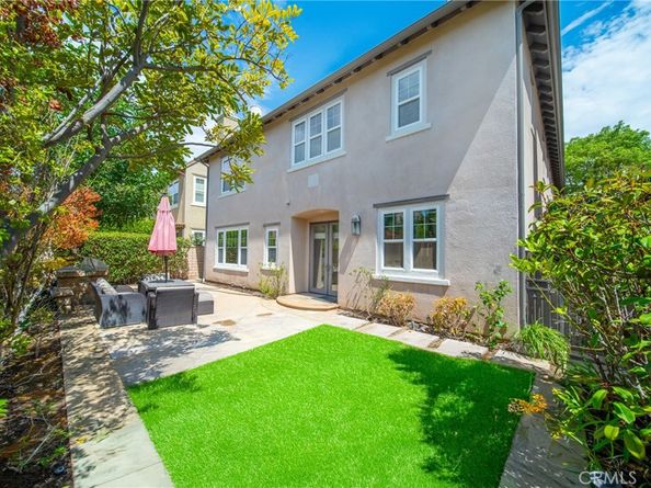 28 Townsend, Irvine CA 92620