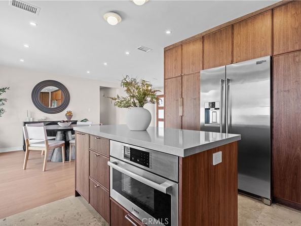2957 Royal Palm Drive, Costa Mesa CA 92626