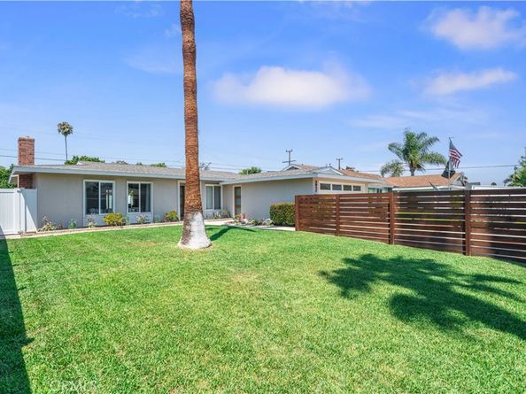 2957 Royal Palm Drive, Costa Mesa CA 92626