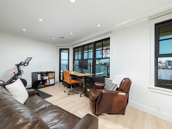 5903 E Corso Di Napoli, Long Beach CA 90803