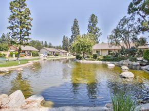 22861 Caminito Manresa 19, Laguna Hills CA 92653
