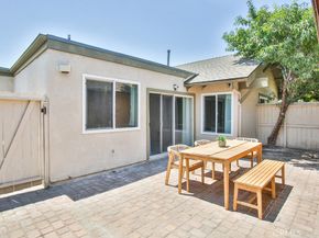 22861 Caminito Manresa 19, Laguna Hills CA 92653