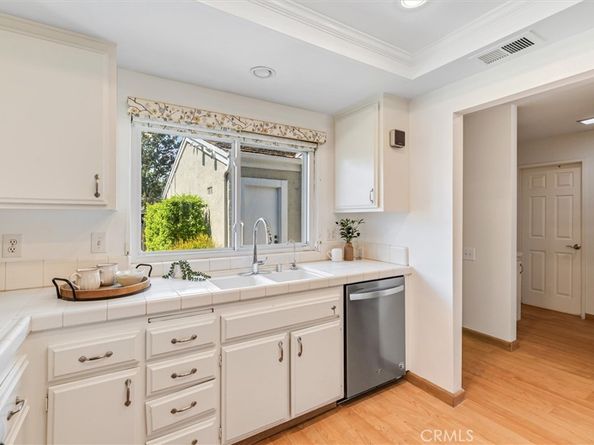 22 Firebird 71, Irvine CA 92604